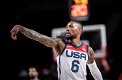 开云APP-江苏队逆转青岛队，利拉德点燃赛场