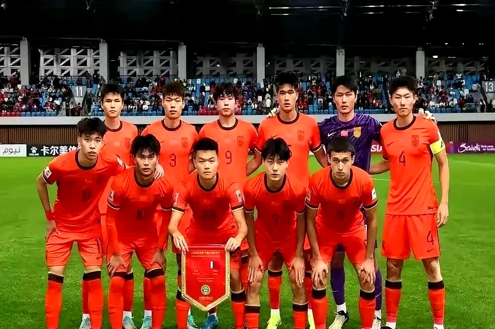 国内足球联赛球员的表现剖析