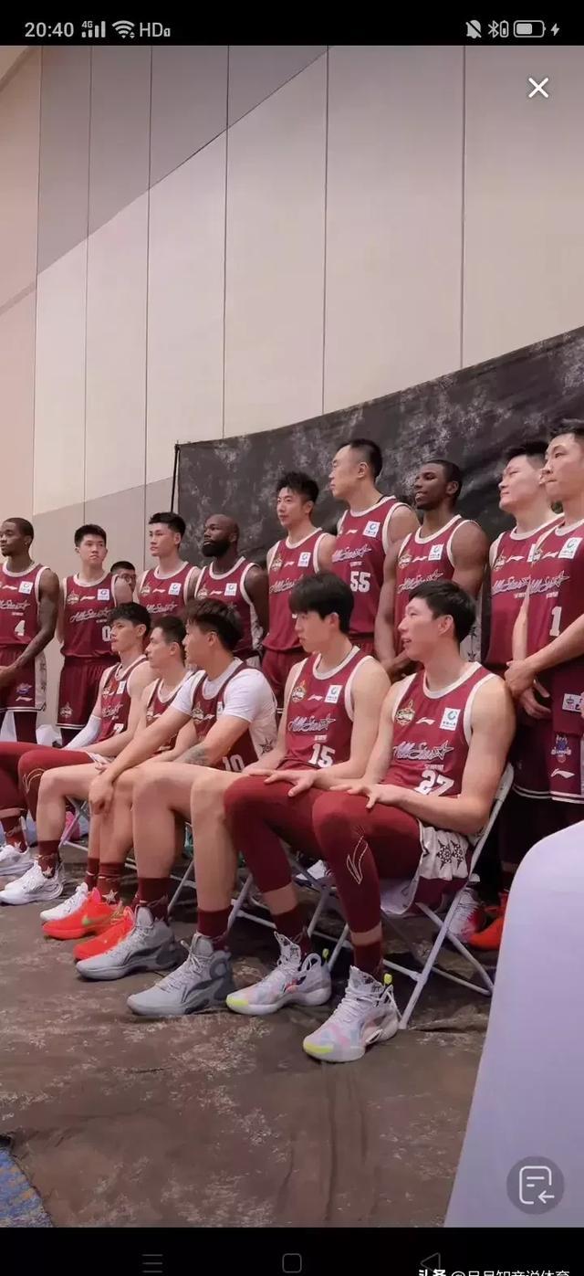 包含世界篮球盛事引发球迷高涨的热情的词条
