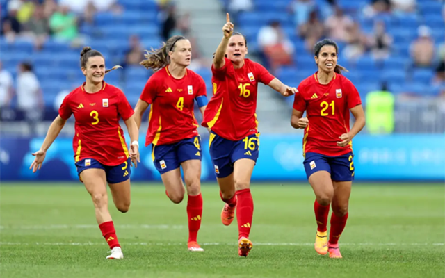 巴西女足击败竞争对手,顺利晋级 巴西女足击败竞争对手,顺利晋级