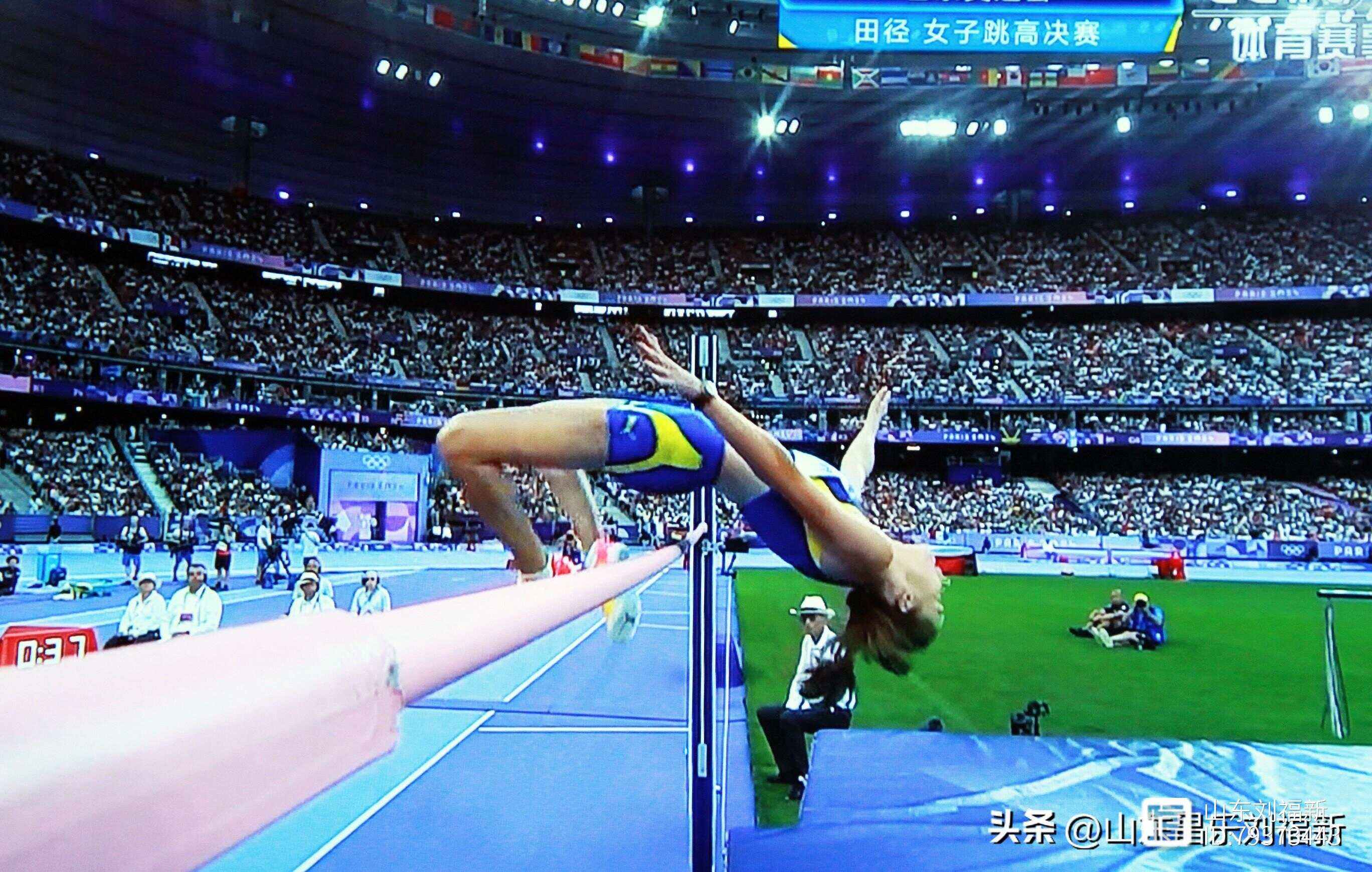 荷兰田径运动员女子跳高夺得金牌