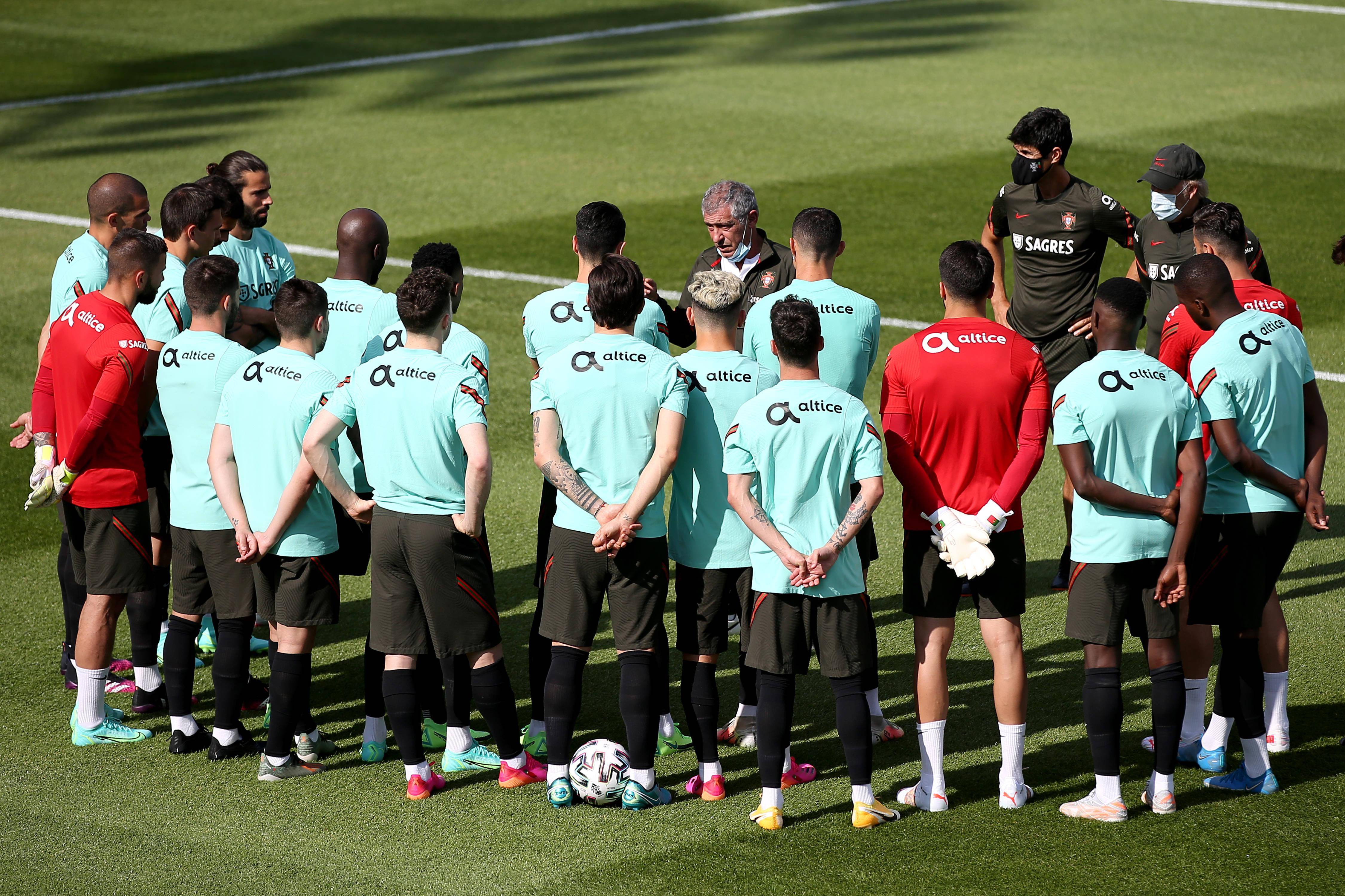 关于匈牙利国家队屡遭打击,备战艰难的信息 关于匈牙利国家队屡遭打击,备战艰难的信息