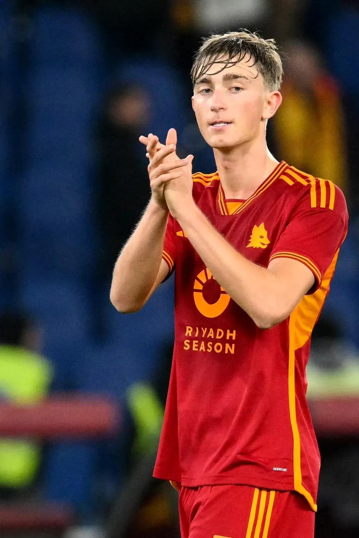 皇家马德里:队长阿隆索表态将继续演艺绿火苗 皇家马德里:队长阿隆索表态将继续演艺绿火苗