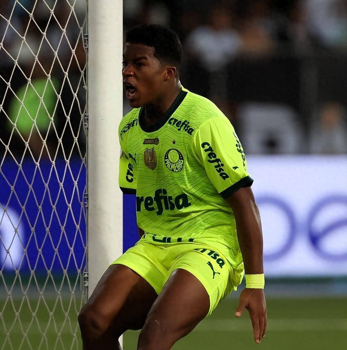 关于萨拉戈萨逆转胜利，领头羊受挫的信息