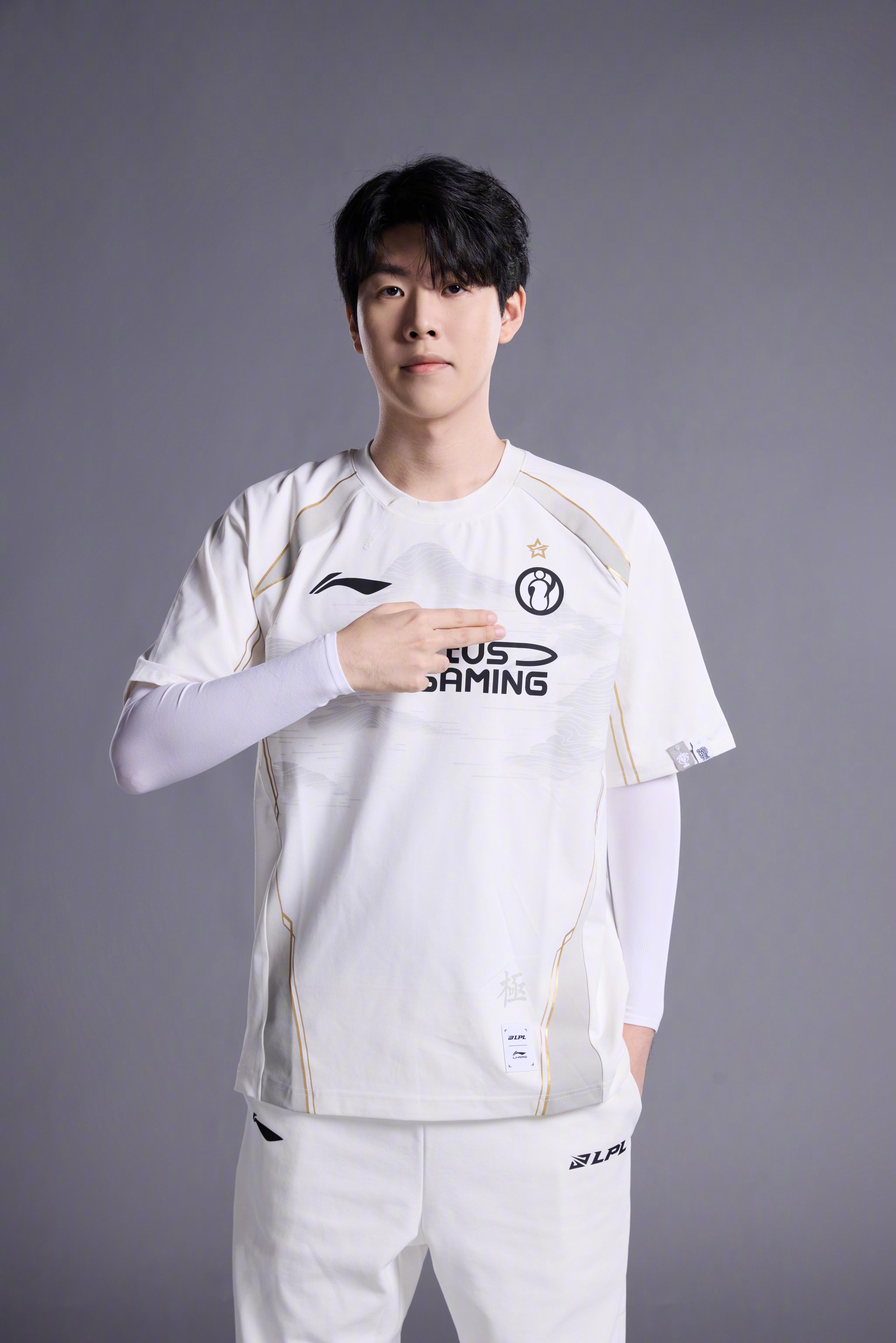 关于IG绝杀G2,JackeyLove关键团战开团秒人顶尖较量2025世界赛,让粉丝疯狂欢呼的信息 关于IG绝杀G2,JackeyLove关键团战开团秒人顶尖较量2025世界赛,让粉丝疯狂欢呼的信息