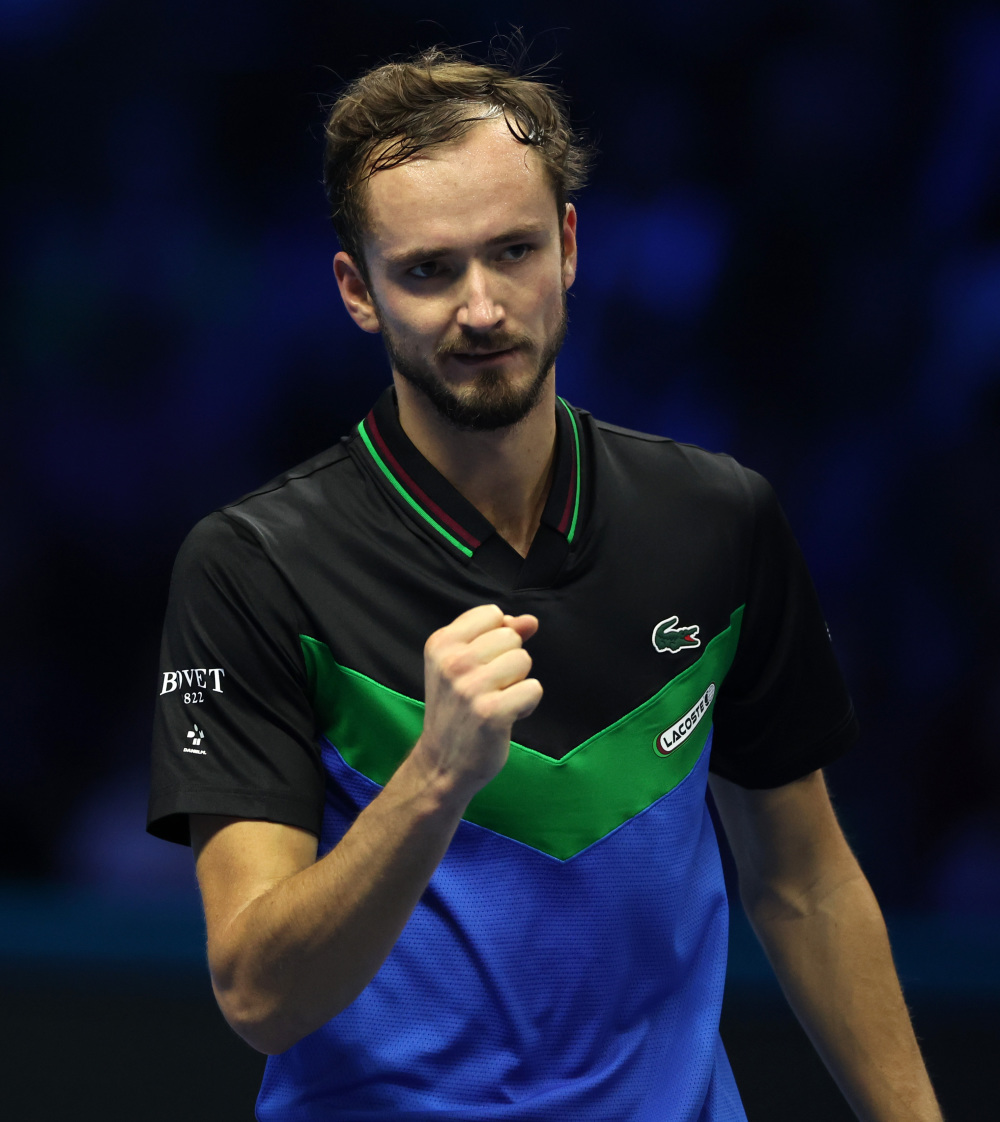 法国网球队力克英国网球队，梅德韦杰夫统治全场的简单介绍